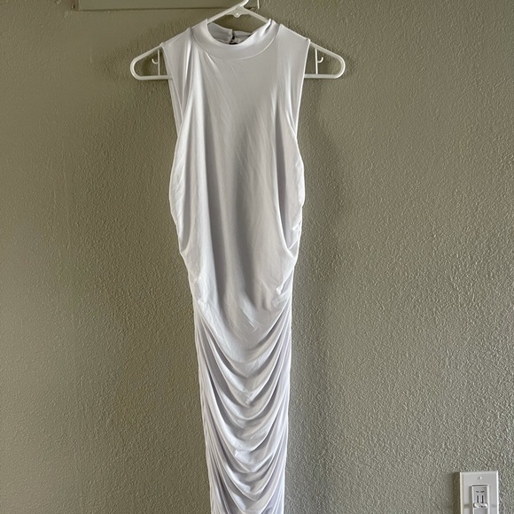 Fashions Nova White Ruched Midi Dress Size Small - Picture 2 of 5